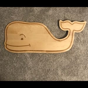 Brand new Vineyards Vines wooden wall hanging